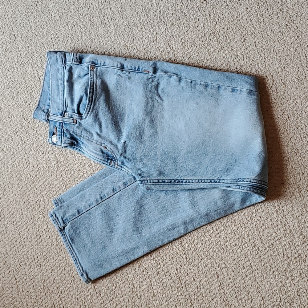 Old Navy Straight Built-In Flex jeans size 28x30